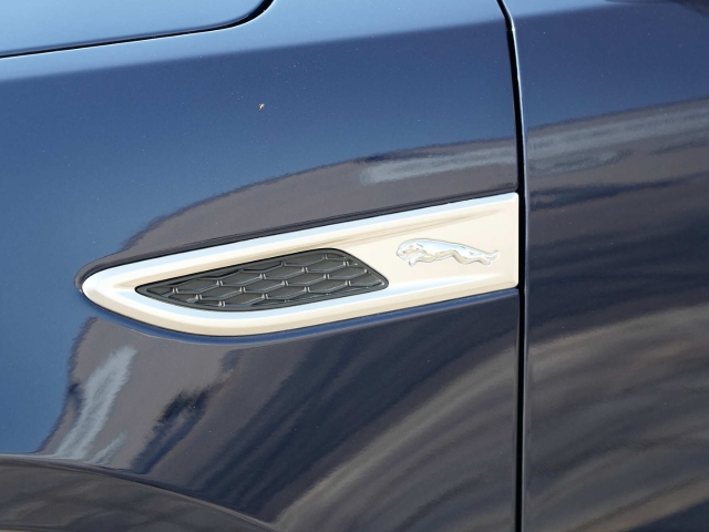 Bild 12 - D165 R-Dynamic S AWD 1. Hand UPE 60460