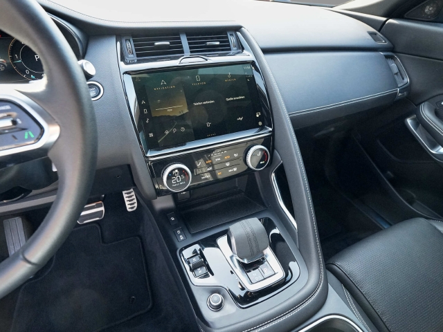 Bild 21 - D165 R-Dynamic S AWD 1. Hand UPE 60460