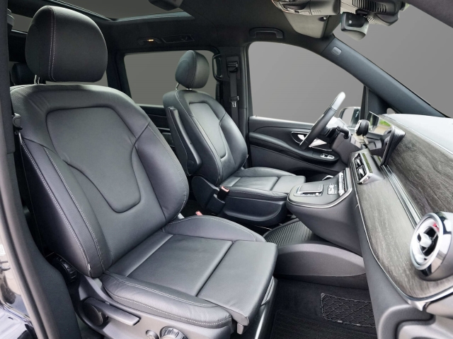 Bild 45 - 4MATIC AVANTGARDE lang Pano-Schiebedach