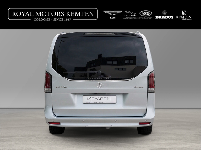 Bild 5 - d 4MATIC AVANTGARDE lang elektr. Türen