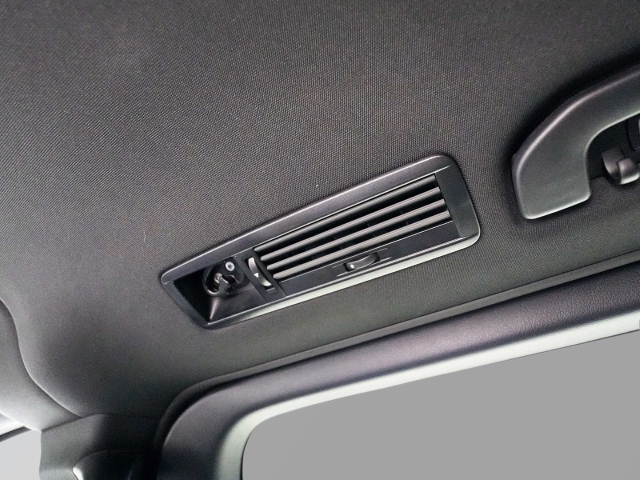 Bild 37 - d 4MATIC AVANTGARDE lang elektr. Türen