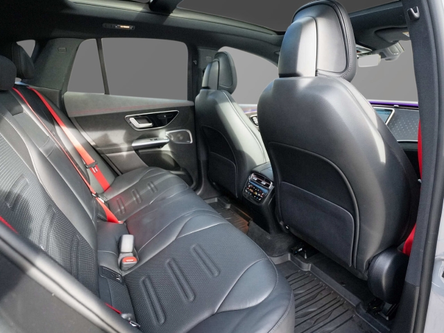 Bild 30 -  AMG 53 4Matic+ Burmester