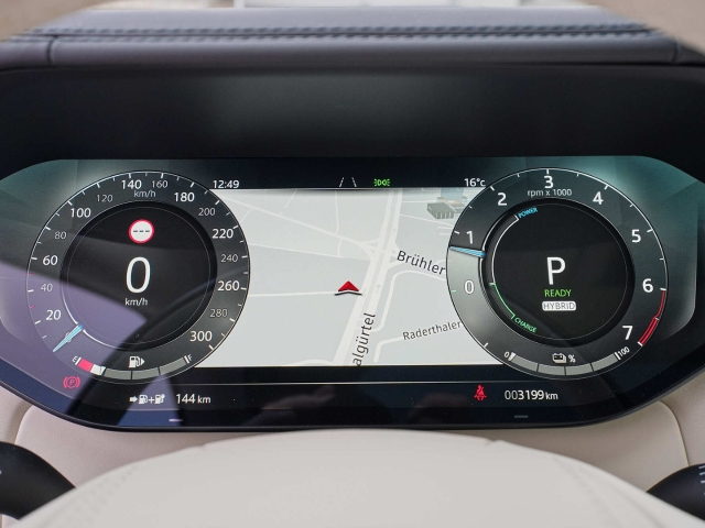 Bild 23 - P460e Autobiography Hybrid Park-Assistent