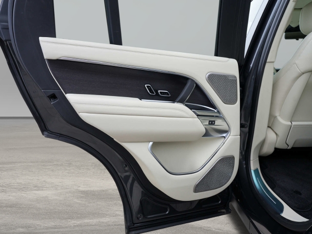 Bild 28 - P460e Autobiography Hybrid Park-Assistent