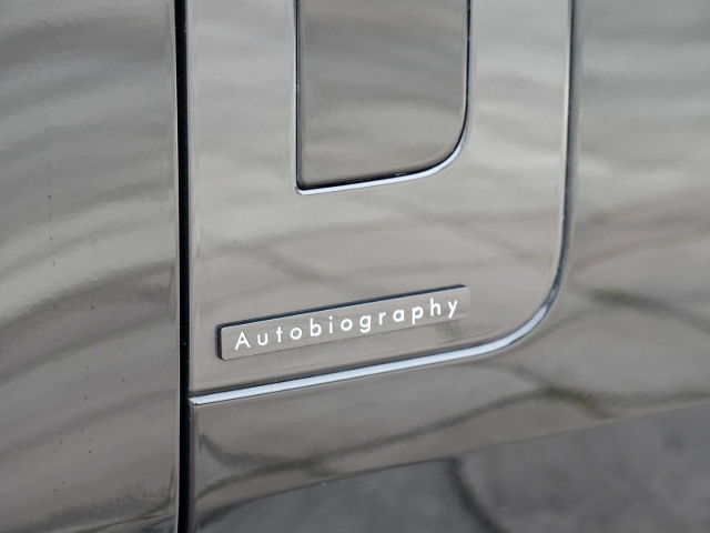 Bild 11 - P550e Autobiography Hybrid EU6e Park-Assistent