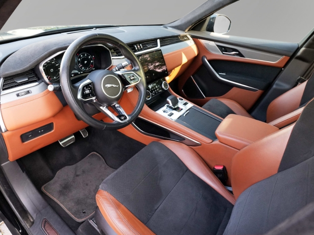 Bild 12 - P550 AWD SVR 5,0 V8 Kompressor