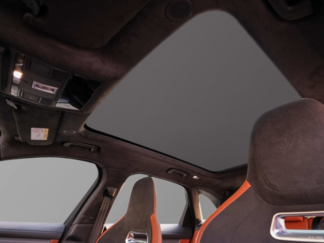 Bild 15 - P550 AWD SVR 5,0 V8 Kompressor