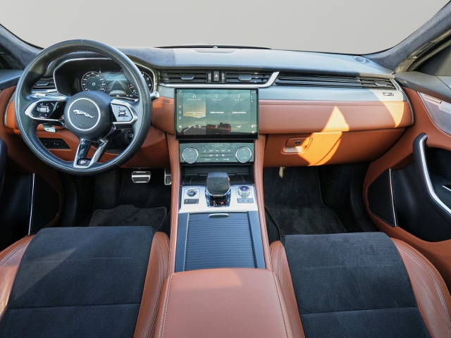 Bild 17 - P550 AWD SVR 5,0 V8 Kompressor