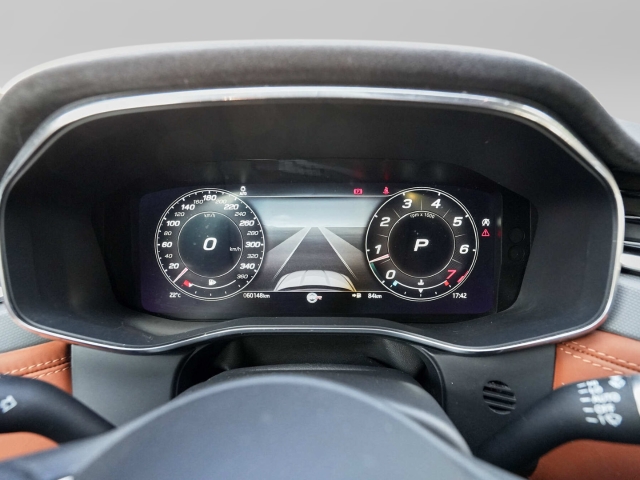 Bild 19 - P550 AWD SVR 5,0 V8 Kompressor