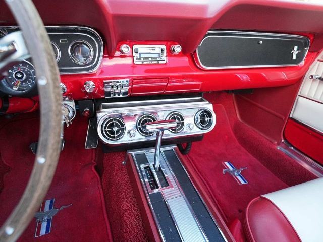 Bild 38 - Cabrio 4,7L V8 Pony-Package US-Import Classic