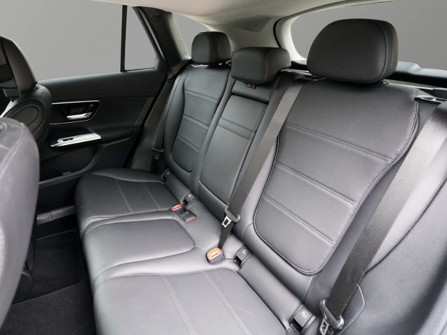 Bild 35 - d Avantgarde 4Matic 7100km! Mild-Hybrid