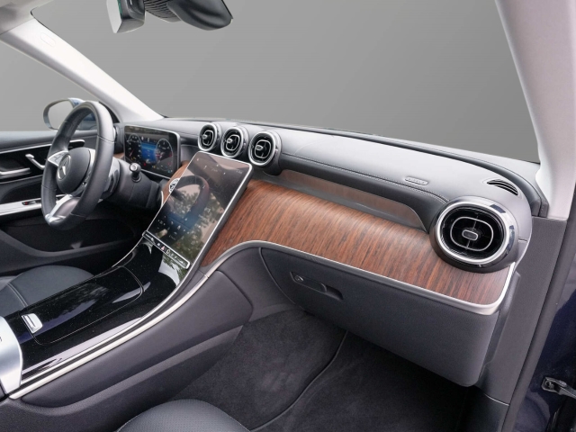 Bild 44 - d Avantgarde 4Matic 7100km! Mild-Hybrid