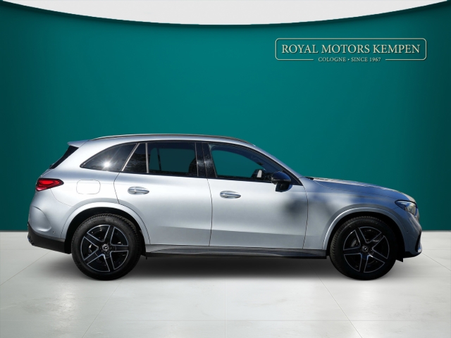 Bild 3 - d 4Matic AMG Night MBUX Keyless Digital