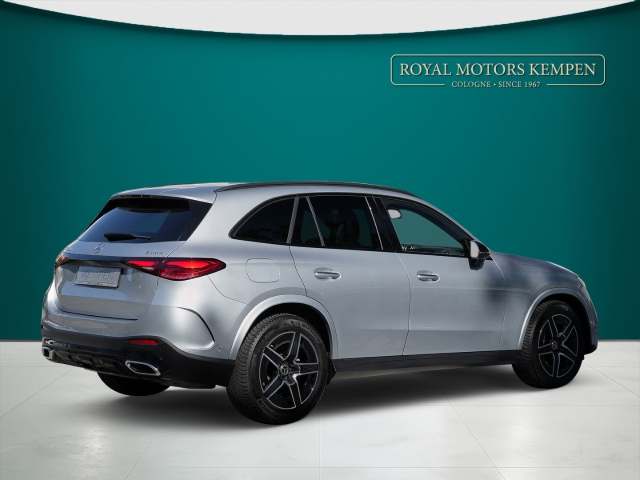 Bild 4 - d 4Matic AMG Night MBUX Keyless Digital