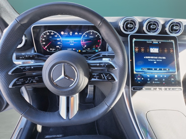 Bild 33 - d 4Matic AMG Night MBUX Keyless Digital