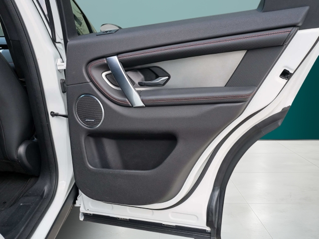 Bild 24 -  D200 R-Dynamic SE AWD