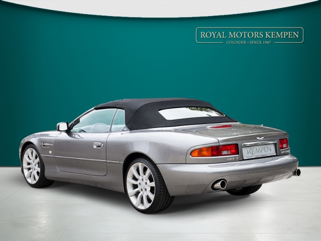 Bild 6 -  Vantage Volante V12 Saisonfahrzeug Deutsch