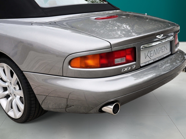 Bild 14 -  Vantage Volante V12 Saisonfahrzeug Deutsch