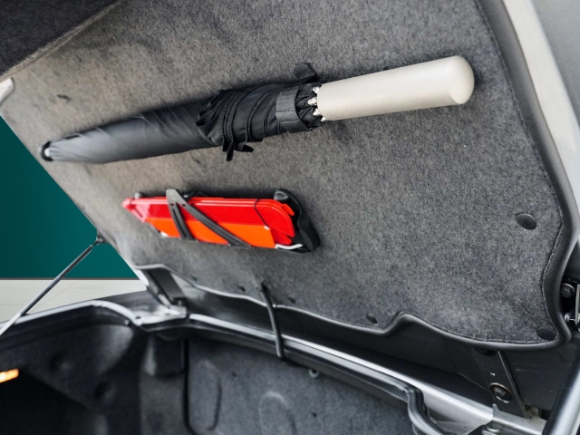 Bild 21 -  Vantage Volante V12 Saisonfahrzeug Deutsch