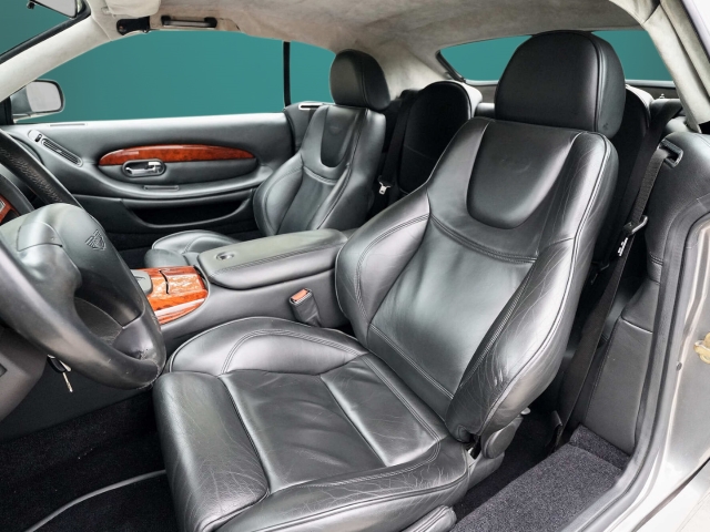 Bild 24 -  Vantage Volante V12 Saisonfahrzeug Deutsch