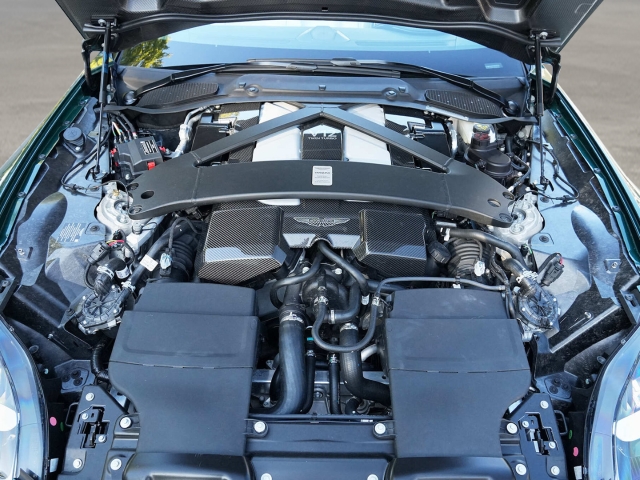 Bild 44 -  Volante Bowers & Wilkins Malachite / Glacier White