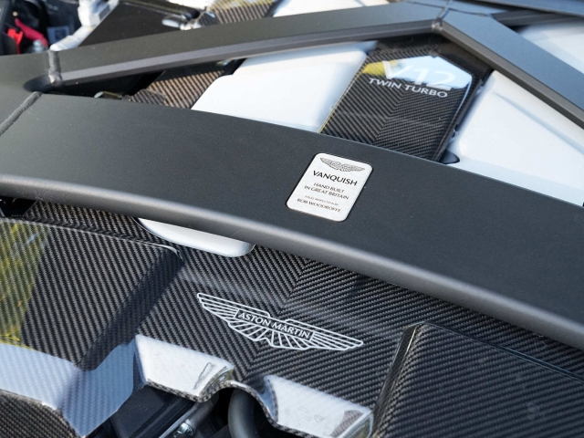 Bild 46 -  Volante Bowers & Wilkins Malachite / Glacier White