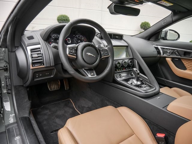 Bild 7 -  P575 R Coupe AWD Heritage Edition 1 of 60