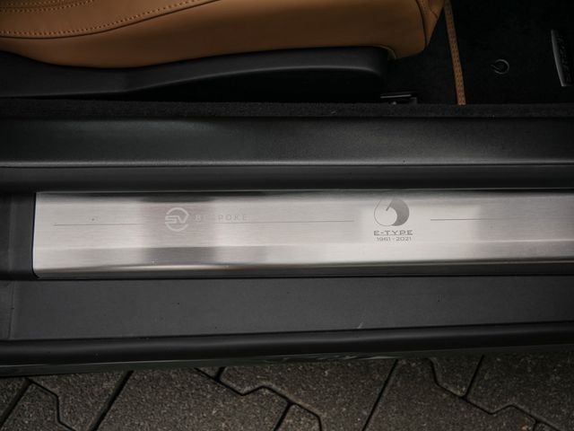 Bild 12 -  P575 R Coupe AWD Heritage Edition 1 of 60