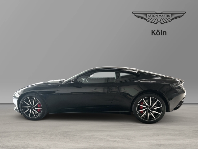 Bild 16 -  V8 Coupe Onyx Black Pure Black Carbon Twill