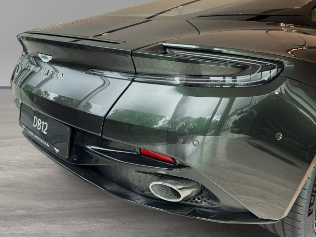 Bild 8 -  Minotaur Green Oxford Tan Bowers & Wilkins