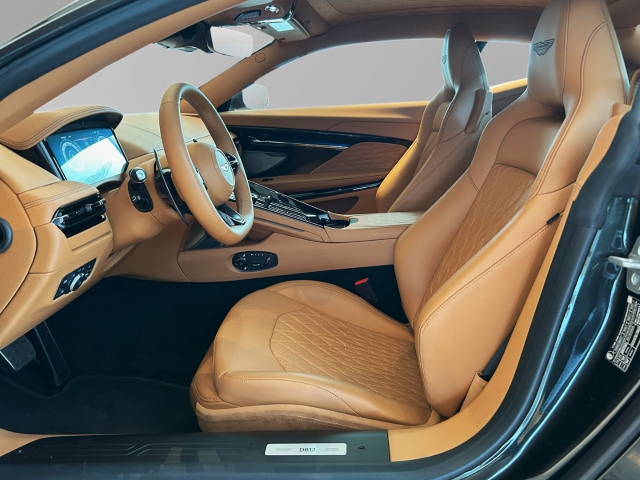 Bild 22 -  Minotaur Green Oxford Tan Bowers & Wilkins