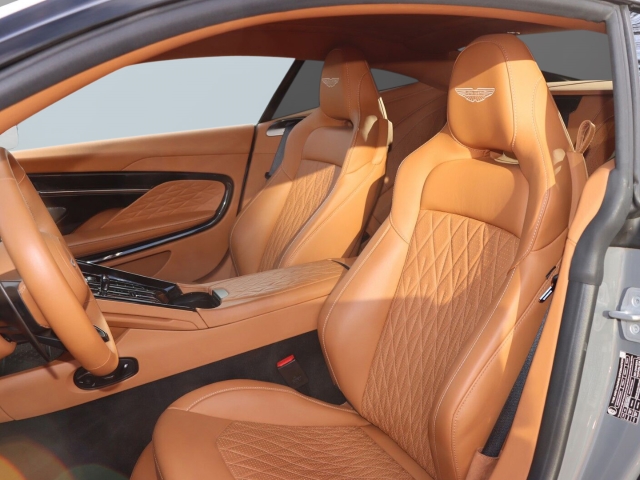 Bild 24 -  China Grey Oxford Tan nur 10500km