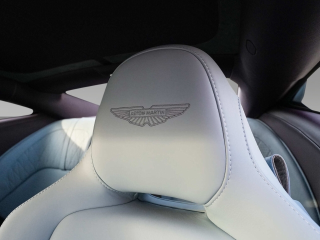 Bild 26 -  Storm Purple / Pale Blue