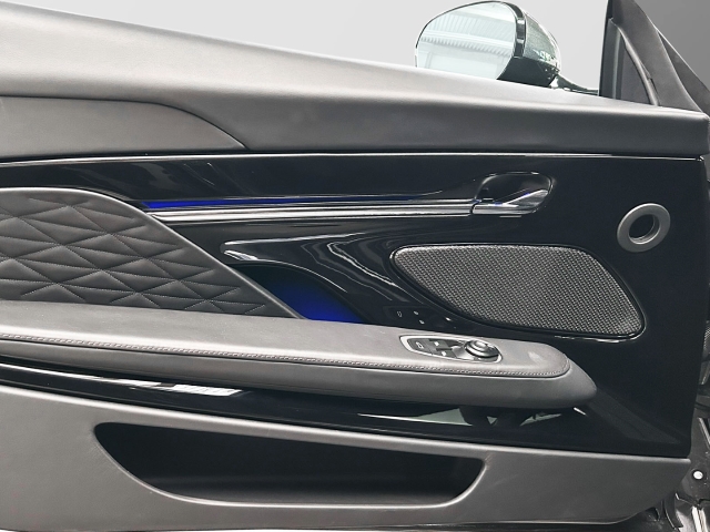 Bild 27 - Xenon Grey Onyx Black