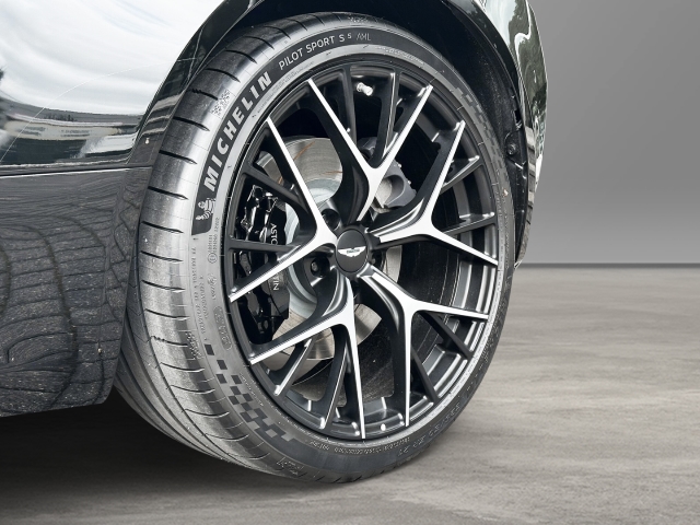 Bild 10 - Jet Black / Phantom Grey