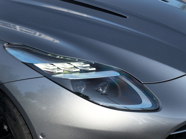 Bild 10 - Aluminite Silver / Onyx Black / Ivory