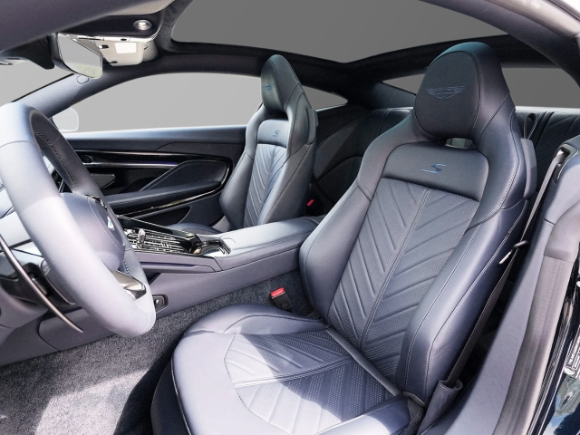 Bild 27 - S Coupe Ultramarine Black - Dark Knight