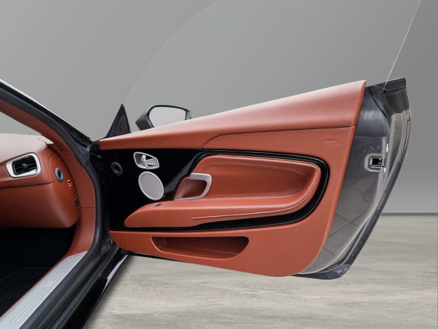 Bild 39 - Volante Magnetic Silver / Chestnut Tan