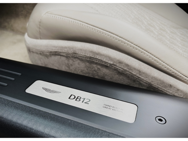 Bild 31 -  Volante Carribean Blue Pearl Carbonbremse