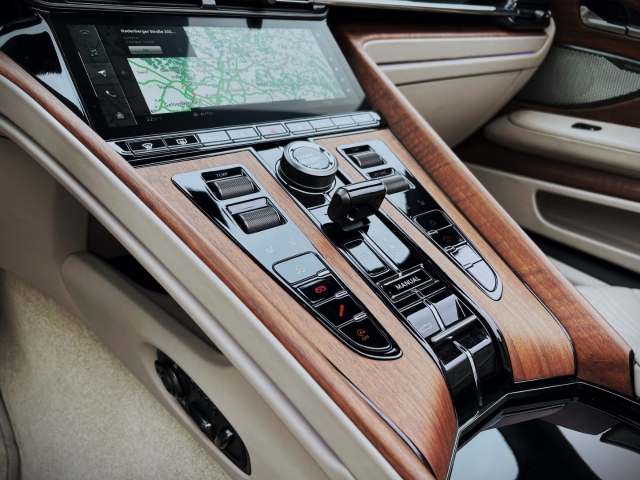 Bild 33 -  Volante Carribean Blue Pearl Carbonbremse