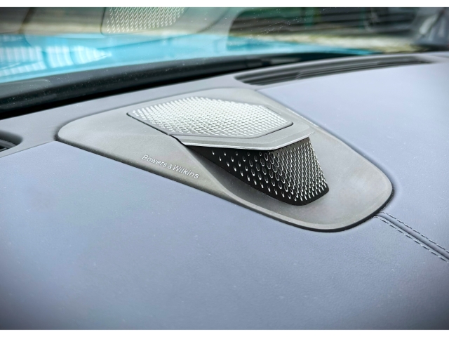 Bild 36 -  Volante Carribean Blue Pearl Carbonbremse