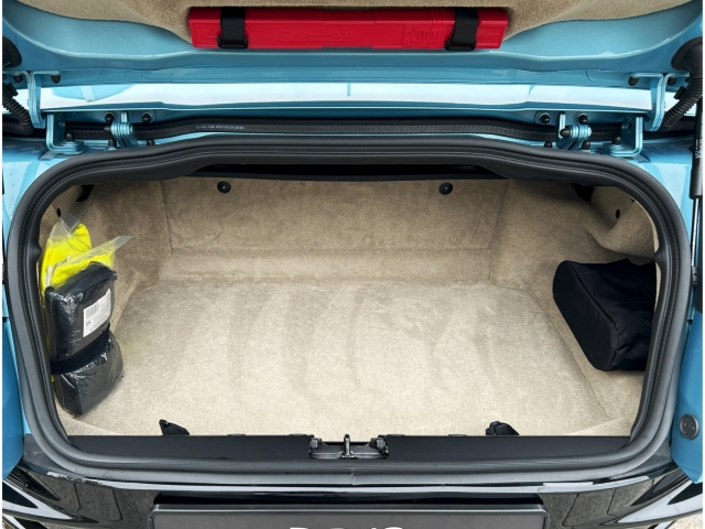 Bild 47 -  Volante Carribean Blue Pearl Carbonbremse