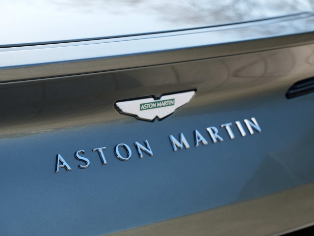 Bild 26 - Volante Titanium Grey / Q- Centenary Saddle Tan