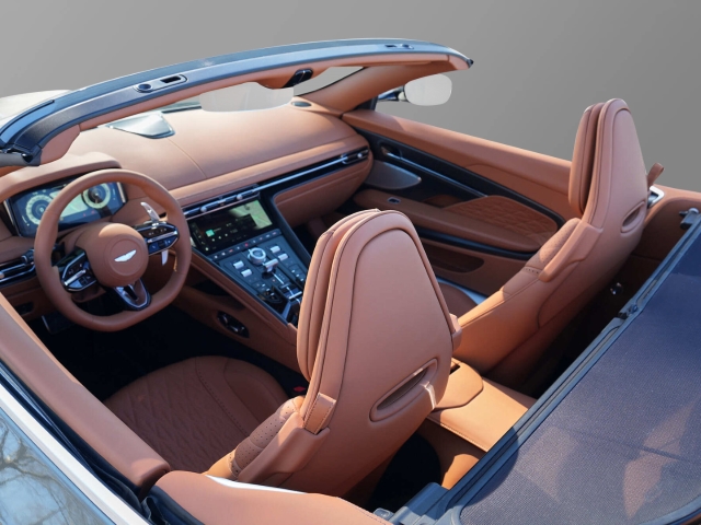 Bild 28 - Volante Titanium Grey / Q- Centenary Saddle Tan