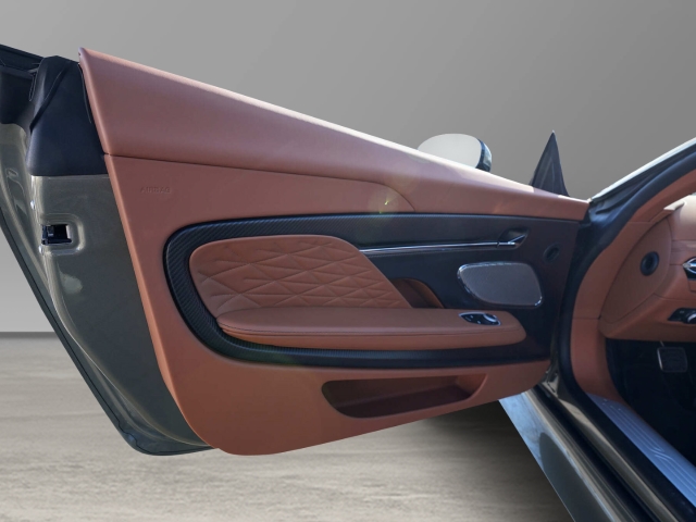 Bild 31 - Volante Titanium Grey / Q- Centenary Saddle Tan