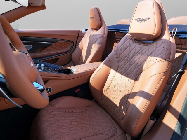 Bild 33 - Volante Titanium Grey / Q- Centenary Saddle Tan