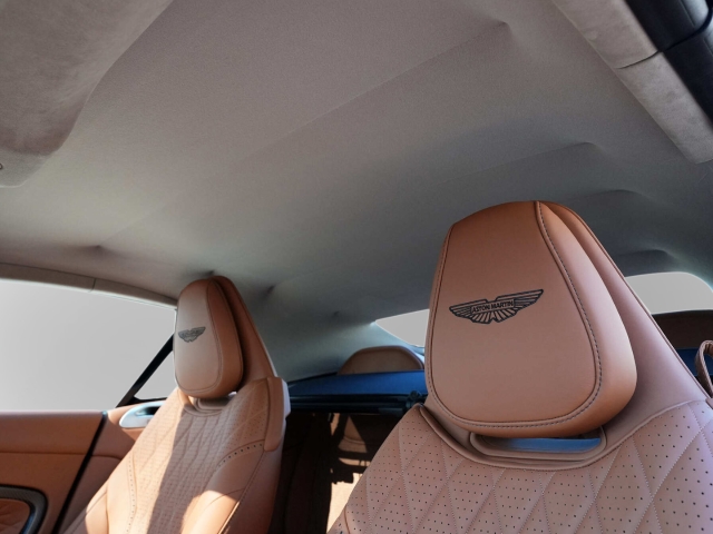 Bild 43 - Volante Titanium Grey / Q- Centenary Saddle Tan