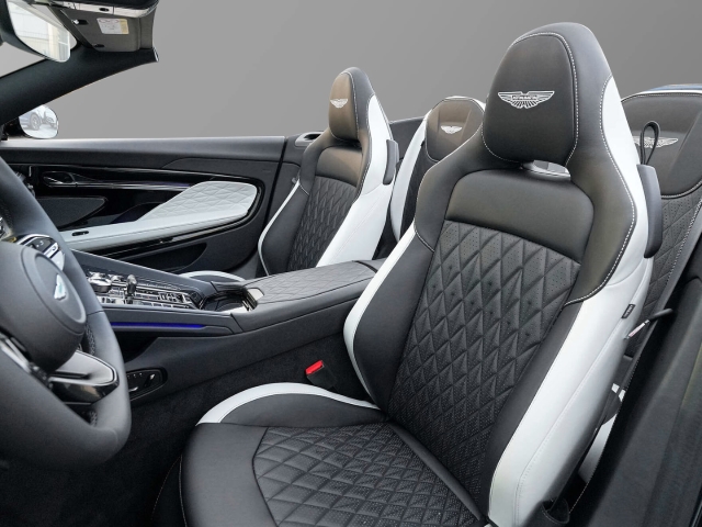 Bild 29 - Volante Ultramarine Black / Onyx Black