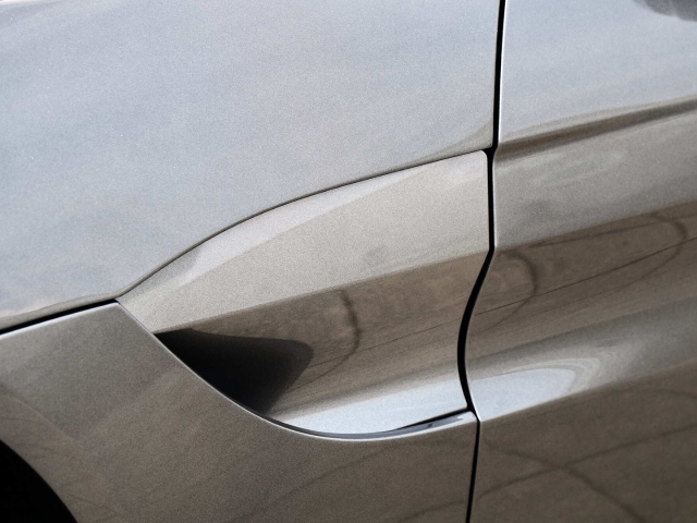 Bild 14 -  V8 Coupe Magnetic Silver