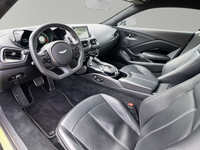 Bild 19 -  V8 Coupe Magnetic Silver